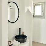 Hotiday Mykonos Ξενοδοχείο Φανάρι